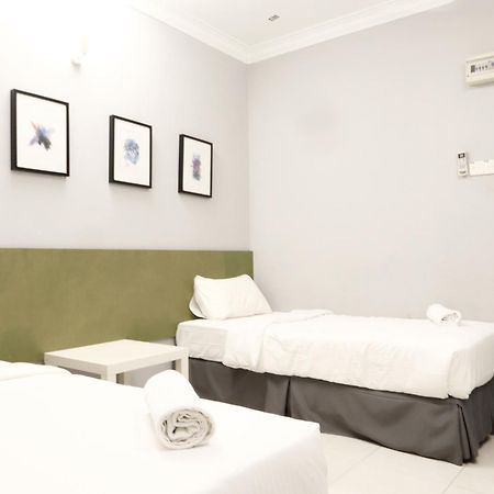 # Hashtag Hotel - Self Check In Alor Setar Exterior photo