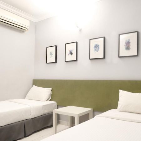 # Hashtag Hotel - Self Check In Alor Setar Exterior photo