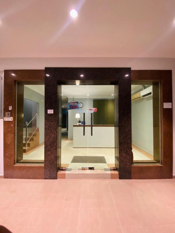 # Hashtag Hotel - Self Check In Alor Setar Exterior photo